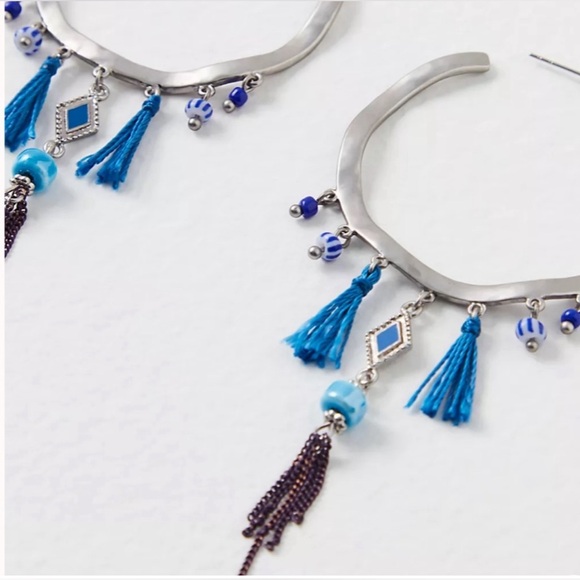 J1-Free People Come Back Baby Hoop Earrings - Picture 3 of 3